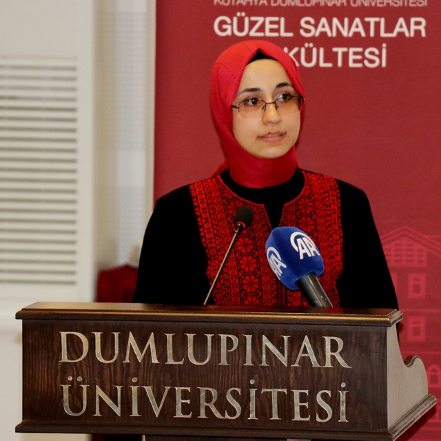 Filistinli öğrenci, Kütahya Dumlupınar Üniversitesi'nden birincilikle mezun...