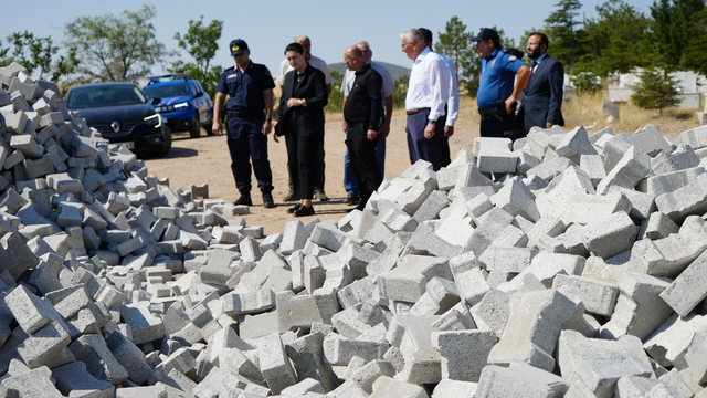 Kaymakam Bozkır'dan Karaahmetli köyüne ziyaret