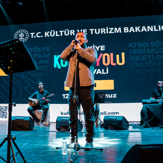 Vanlılar, "Van Kültür Yolu Festivali"nde sanatsal etkinliklerle buluşuyor