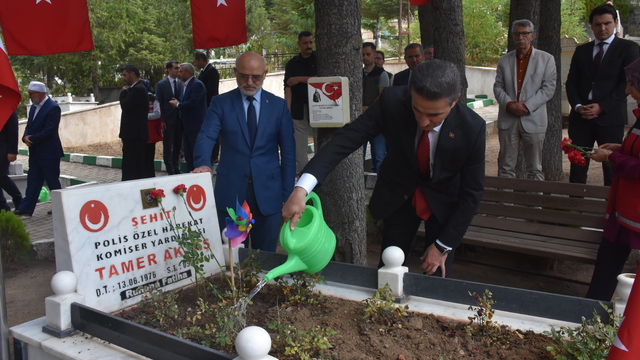 Karadeniz'de 15 Temmuz dolayısıyla şehitlikler ziyaret edildi