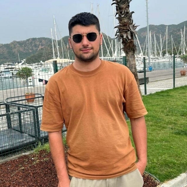 Motosikletli kurye kazada yaşamını yitirdi