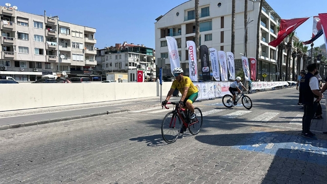Muğla'da 15 Temmuz şehitleri anısına bisiklet yarışı