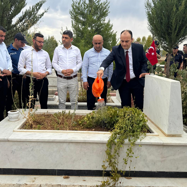 Araban'da şehitlik ziyaret edildi