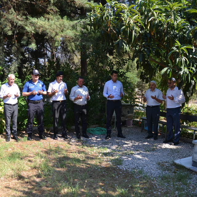 Kargı'da "15 Temmuz" dolayısıyla şehitlik ziyaret edildi