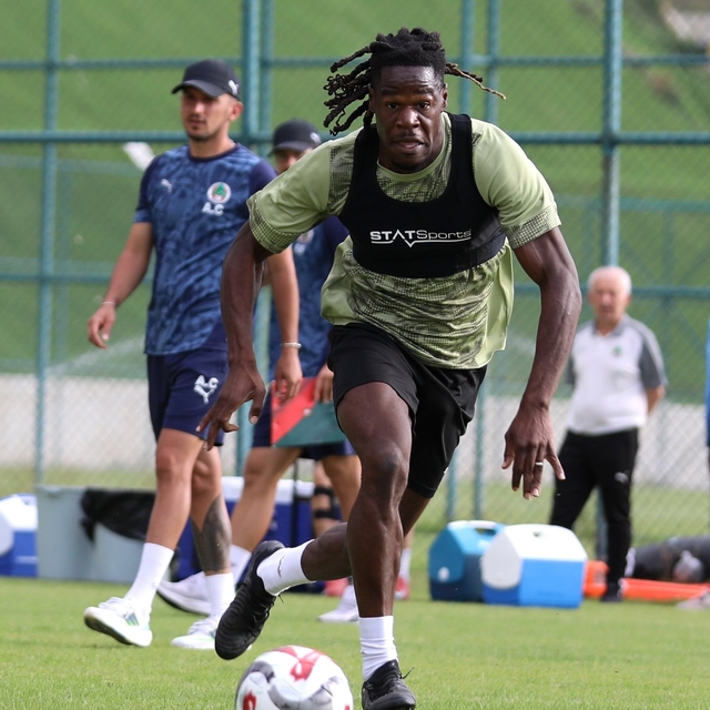 Alanyaspor, yeni sezon hazırlıklarını sürdürüyor