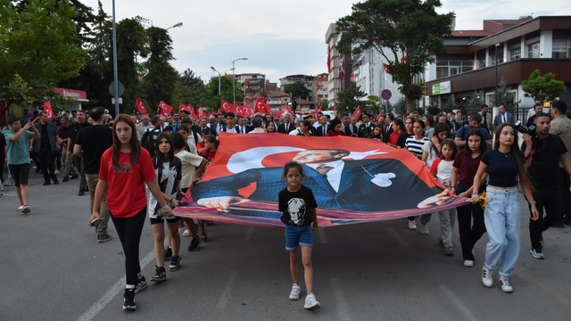 Kırıkkale'de '15 Temmuz' yürüyüşü