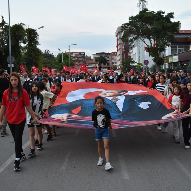 Kırıkkale'de '15 Temmuz' yürüyüşü