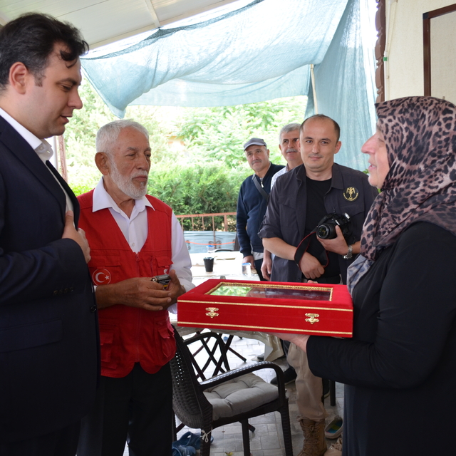15 Temmuz şehidi Serhat Önder kabri başında anıldı