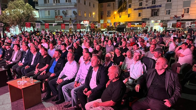 Salıpazarı'nda 15 Temmuz Demokrasi ve Milli Birlik Günü anıldı