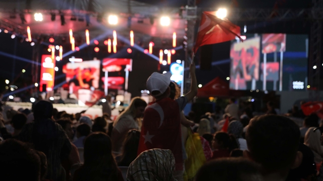 Gaziantep'te etkinliğin adresi '15 Temmuz Demokrasi Meydanı' oldu