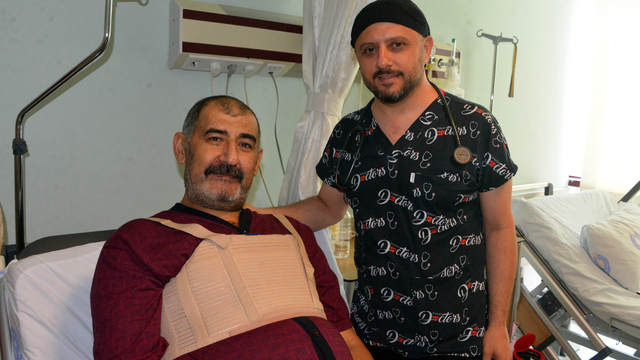Kalbinden 10 santim büyüklüğünde kitle çıkarıldı