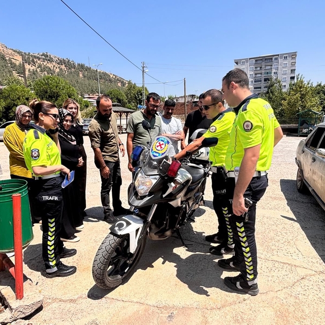 İslahiye'de sürücülere yönelik farkındalık etkinliği düzenlendi