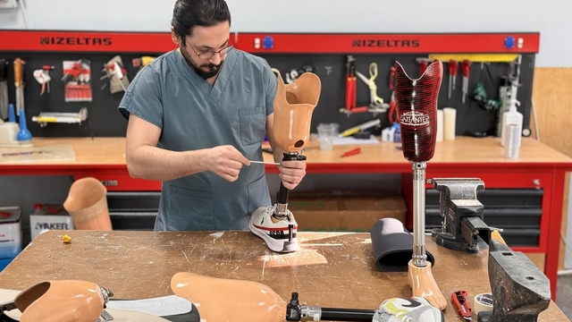 Gaziantep'te Buğday Tanesi Protez Ortez Merkezinden 1100 engelli afetzedeye destek