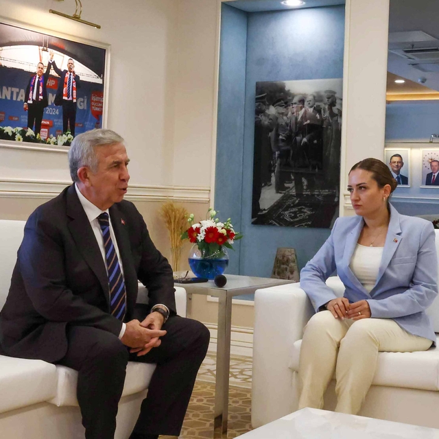 Mansur Yavaş, cezaevindeki Muhittin Böcek'i ziyaret etti (2)