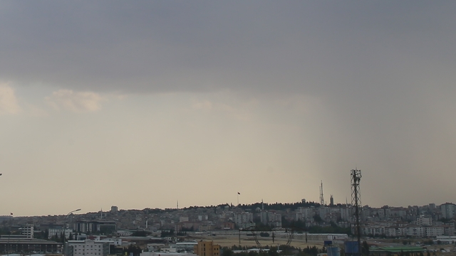 Gaziantep ve Adıyaman'da toz taşınımı etkili oldu