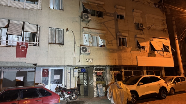 İzmir'de yalnız yaşayan kadın evinde ölü bulundu