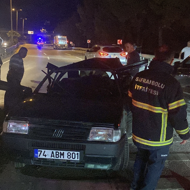 Karabük'te iki otomobilin karıştığı kazada 1 kişi öldü, 1 kişi yaralandı