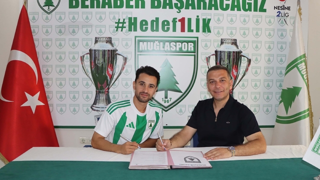 Muğlaspor'da imzalar atıldı