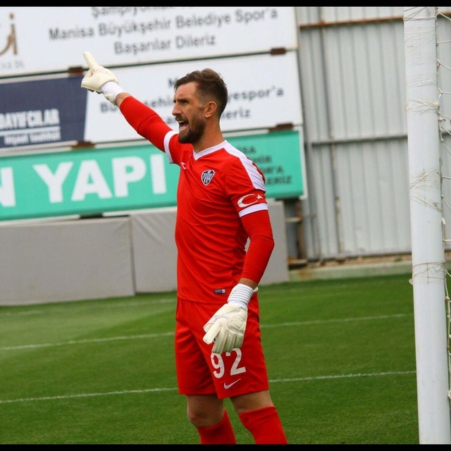 Nazillispor eski kalecisi Zekeriya'yı aldı