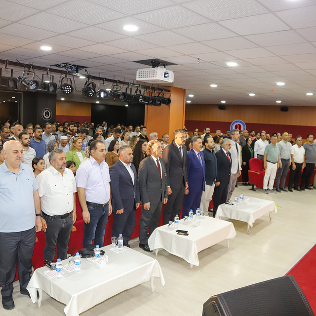 Hakkari Üniversitesi'nde 15 Temmuz Demokrasi ve Milli Birlik Günü programı