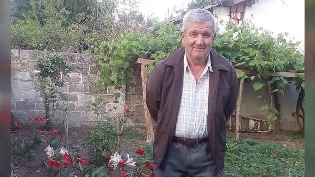 Devrilen traktörün sürücüsü öldü