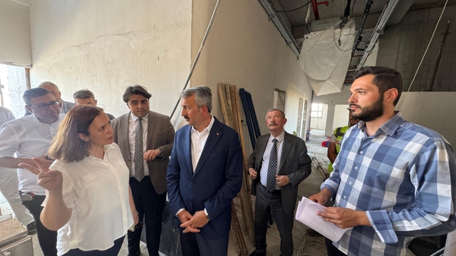 Vali Sezer, Keşan'da emniyet binası inşaatını inceledi