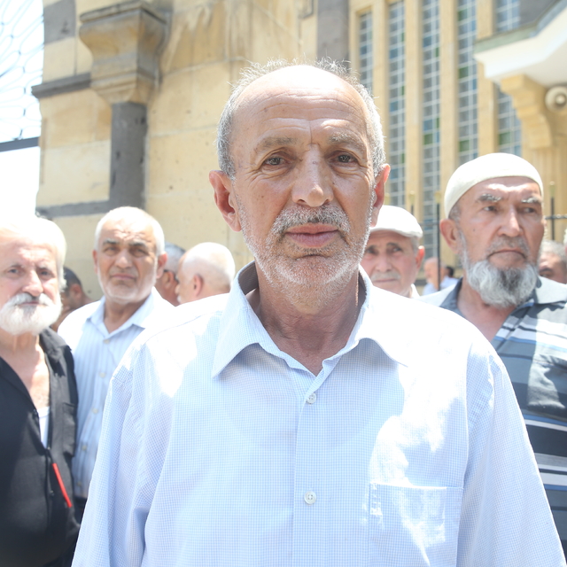 Ankara'daki 26 katlı bina yangınında ölen anne ve çocuğu Kahramanmaraş'ta d...