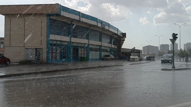 Gaziantep'te sağanak etkili oldu