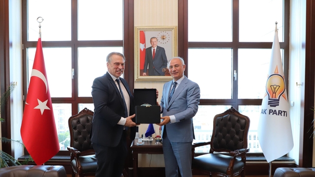 AK Parti Genel Başkanvekili Ala,  AB Türkiye Delegasyonu Başkanı Büyükelçi Ossowski ile görüştü