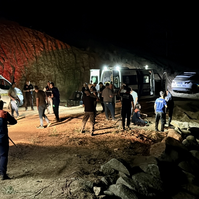 Kırşehir'de gölete giren çocuk boğuldu