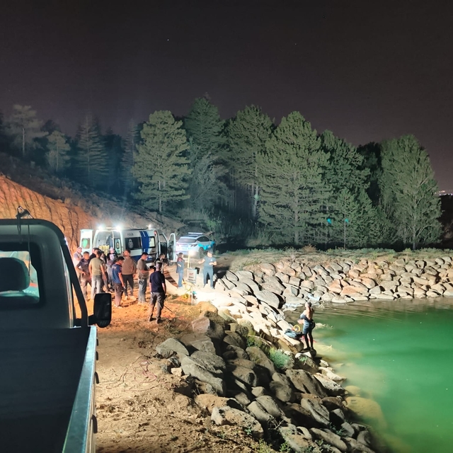 Kırşehir'de, doğum gününde gölete giren Iraklı çocuk boğuldu