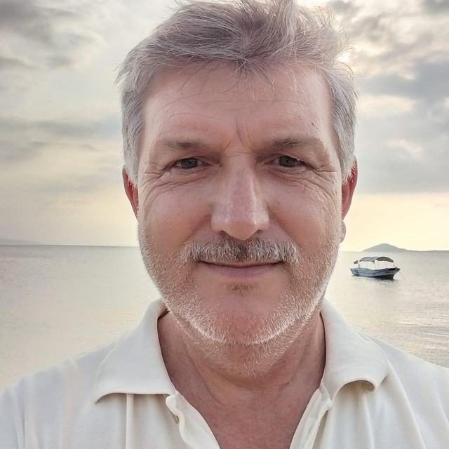 2 çocuk babası arı saldırısında öldü, eşi kalp krizi geçirdi