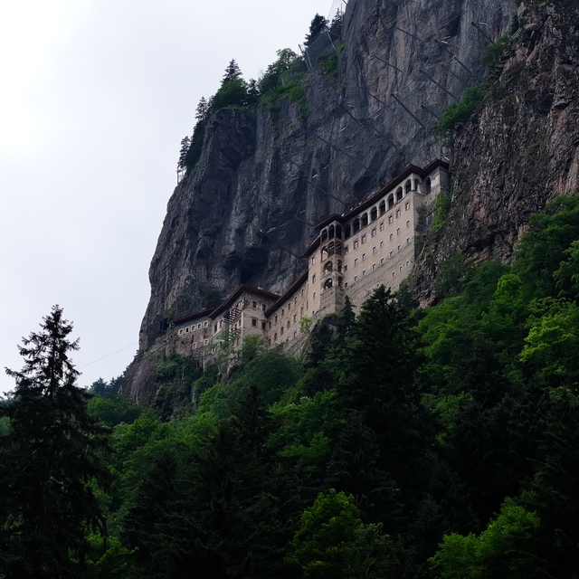 Sümela Manastırı yılın ilk yarısında 151 bin 315 ziyaretçiyi ağırladı