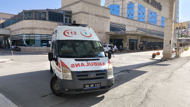 Siirt'te hayvan otlatma anlaşmazlığından çıkan kavgada 4 kişi yaralandı