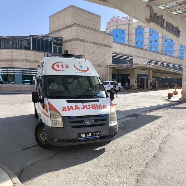 Siirt'te hayvan otlatma anlaşmazlığından çıkan kavgada 4 kişi yaralandı