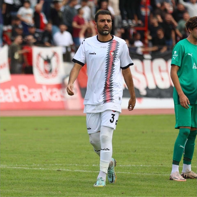 Uşakspor'da Doğancan ayrıldı