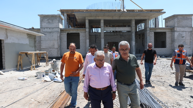 Başkan Büyükkılıç, Muhittin Birdal Camisi inşatındaki çalışmaları inceledi