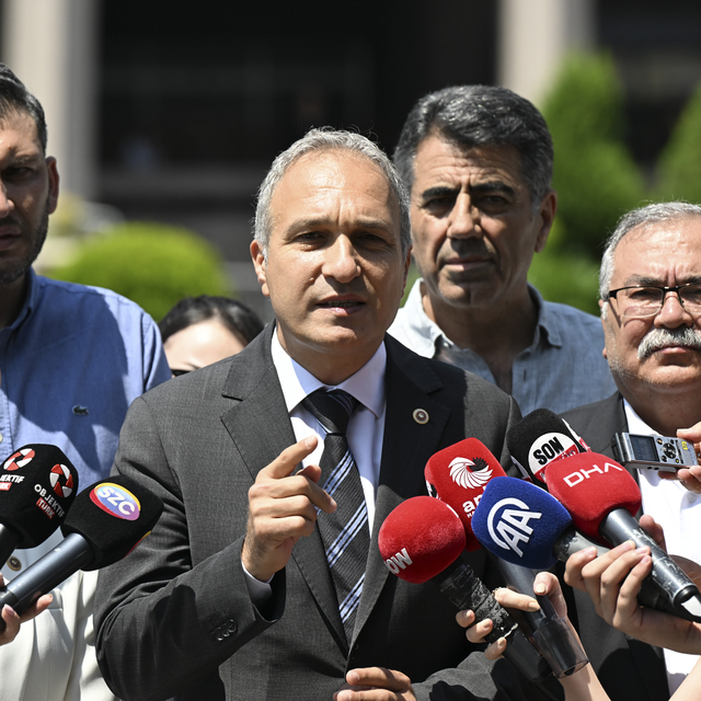 CHP, LGS sınav sorularının paylaşıldığı iddiasıyla suç duyurusunda bulundu