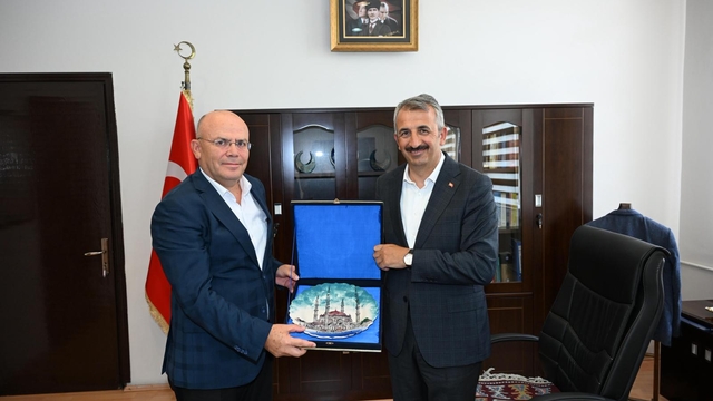 Edirne Valisi Yunus Sezer'den Uzunköprü Kaymakamı Muammer Köken'e ziyaret