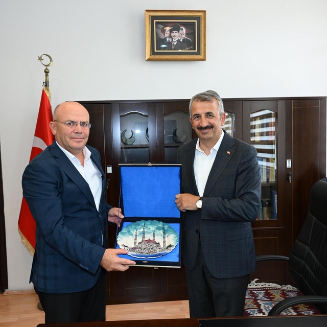 Edirne Valisi Yunus Sezer'den Uzunköprü Kaymakamı Muammer Köken'e ziyaret