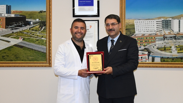 Yozgat Şehir Hastanesi Başhekimi Başer görevine başladı
