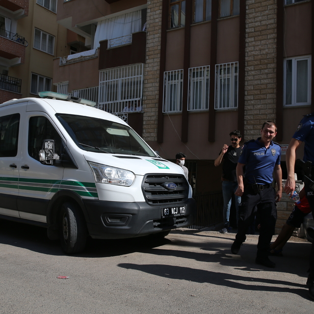 Şanlıurfa'da yalnız yaşayan kişi evinde ölü bulundu