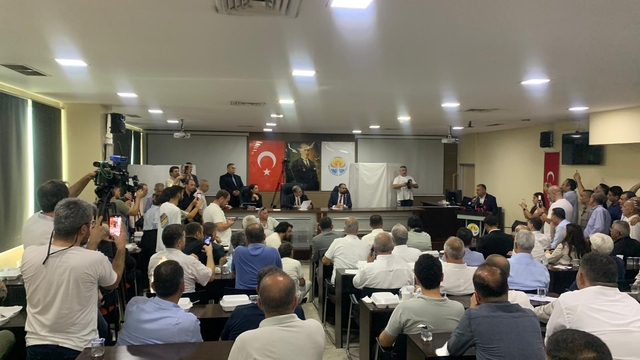 Adana Büyükşehir Belediye Başkan Vekili, CHP'li Geçer oldu (2)