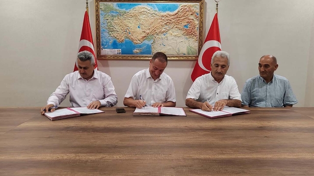 Tarsus'ta hayırseverin yaptıracağı cami ve Kur'an kursu için protokol imzalandı