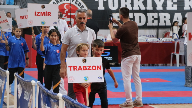 Asya Önel Türkiye Minikler Karate Şampiyonası, Tekirdağ'da başladı