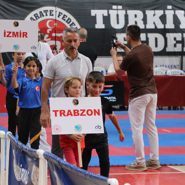 Asya Önel Türkiye Minikler Karate Şampiyonası, Tekirdağ'da başladı