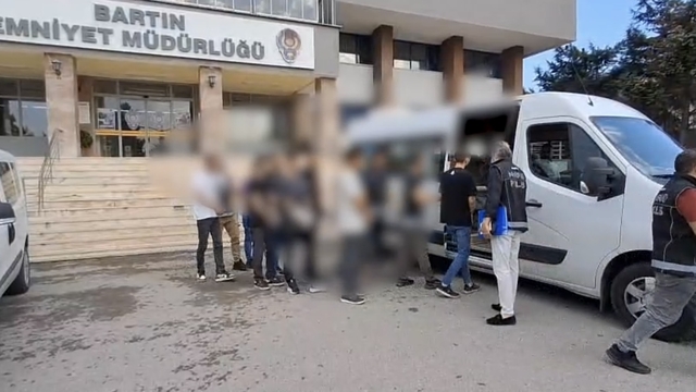 Bartın'da uyuşturucu operasyonunda 8 tutuklama