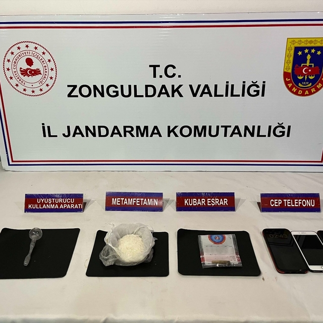 Zonguldak'ta uyuşturucu operasyonunda 3 şüpheli tutuklandı