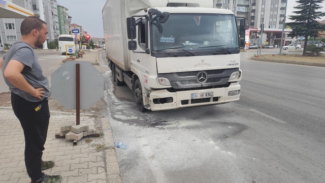 Çorum'da tırda çıkan yangın büyümeden söndürüldü