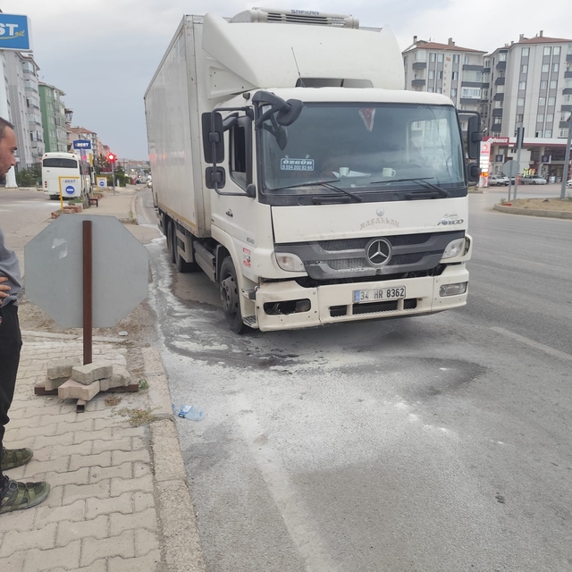Çorum'da tırda çıkan yangın büyümeden söndürüldü